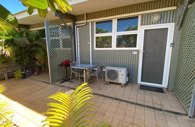 Getaway Villas Unit 38-12 - comfort on a budget