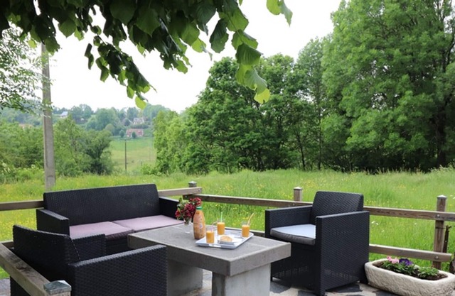 Gite Anglards-de-Salers, 2 bedrooms, 4 persons