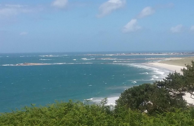 Gite between land and sea