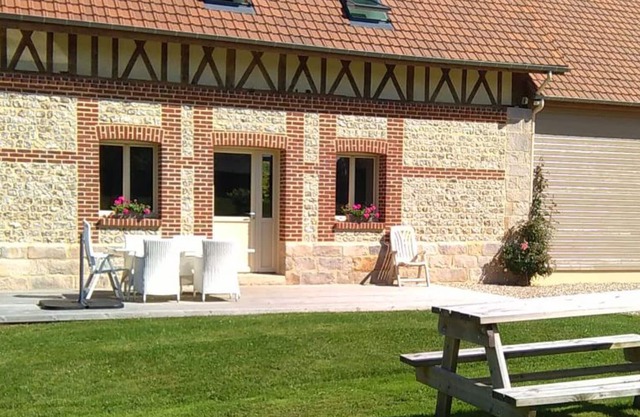 Gite Canouville, 2 bedrooms, 5 persons