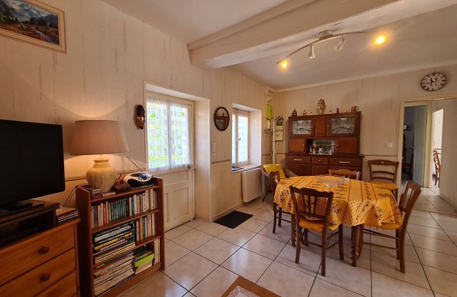 Gite Communauté de communes Brenne - Val de Creuse-Pouligny-Saint-Pierre, 2 bedrooms, 4 persons