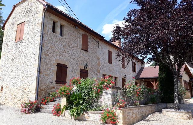 Gite for 2 people in local stone house