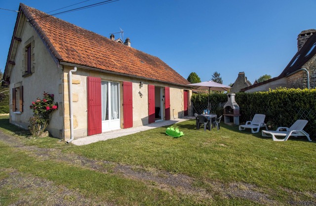 Gîte La Salamandre – Renovated Haven of Peace near Sarlat
