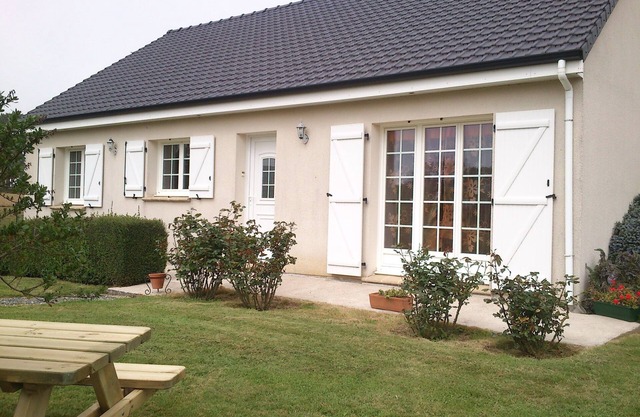 Gîte "Le P'tit Olivier" between ETRETAT and YPORT at VATTETOT/MER (NORMANDY)