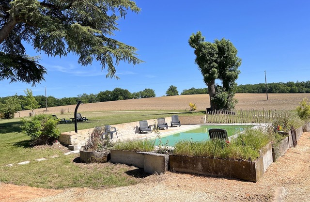 Gite Les Gourrets DOUDRAC Near Bastide de Villereal 5 kms away