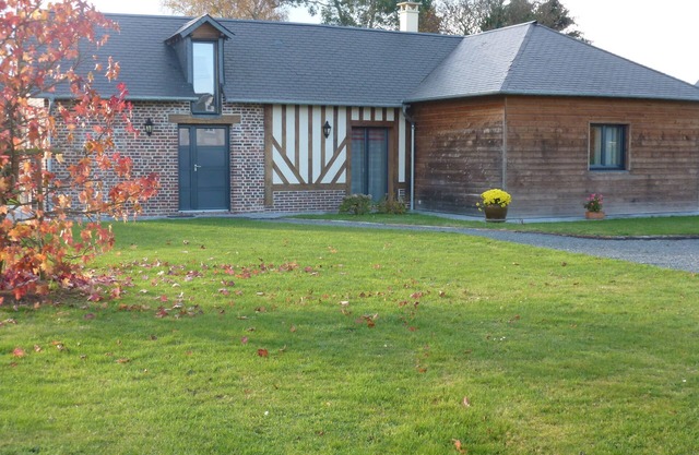 Gite Les Hydrangeas 3 étoiles 2 chambres 4 pers,. Wifi Fiber. near Honfleur.
