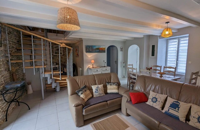 Gite Pamphilienne with view of Mont Saint Michel