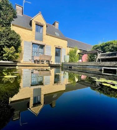 Gites La Rifflais - Nénuphar - avec étang privé