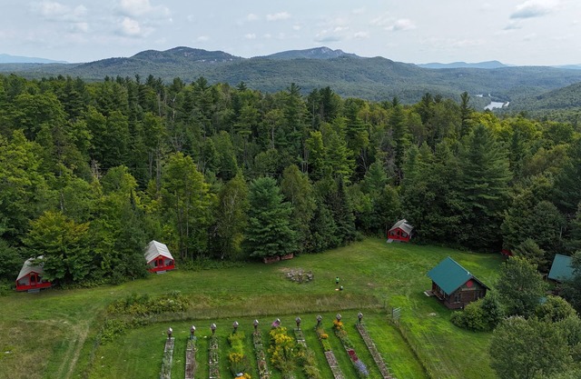 GLAMP BERNICE ON BEAUTIFUL ADIRONDACK HOBBY FARM