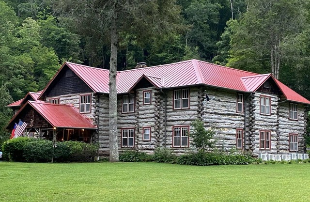 Glen Choga Lodge- Entire Lodge sleeps 16