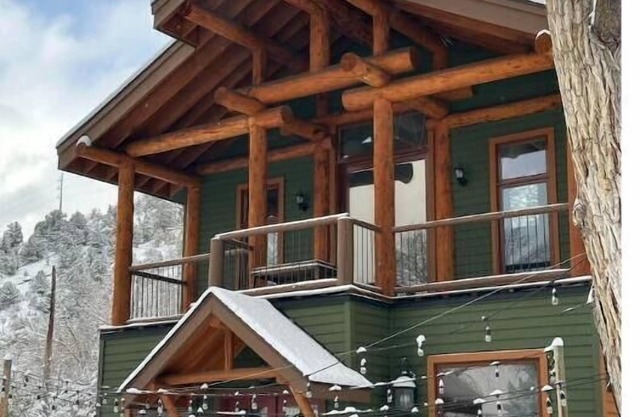 Glenwood Timber Frame Getaway