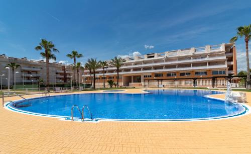 Global Properties, Planta baja con piscina en Almenara
