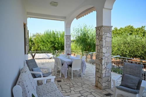 Goccia d'Ulivo- Gocce in Puglia