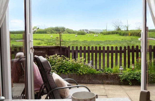 Goitre Bach, Aberaeron