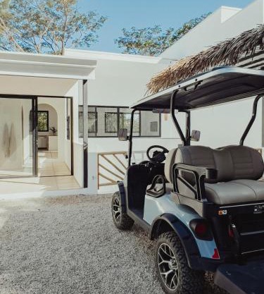 Golf Cart Included, 5 to Beach, Saltwater Pool