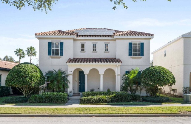 Golf course view - Wood floors, DVR, pool hot tub, movie theatre, resort pools.