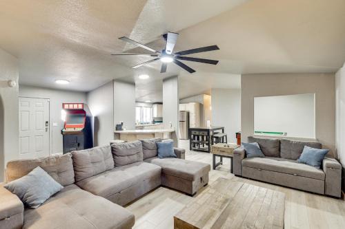 Golf, Fish and Unwind! Group Getaway in Fort Mohave