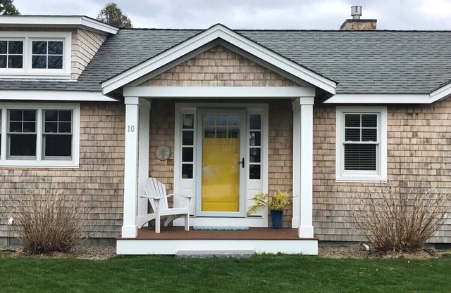 Gorgeous Cottage on Great Island!