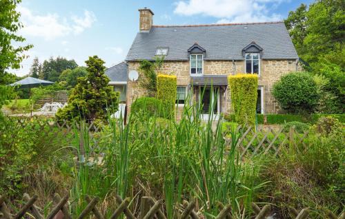 Gorgeous Home In Noyal-Sous-Bazouges