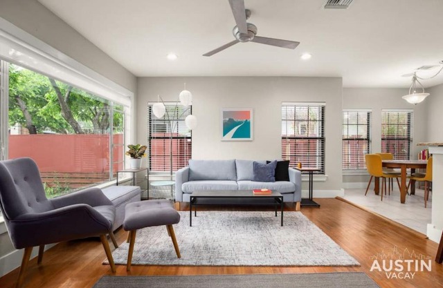 Gorgeous Home in Heart of Zilker with Full Kitchen