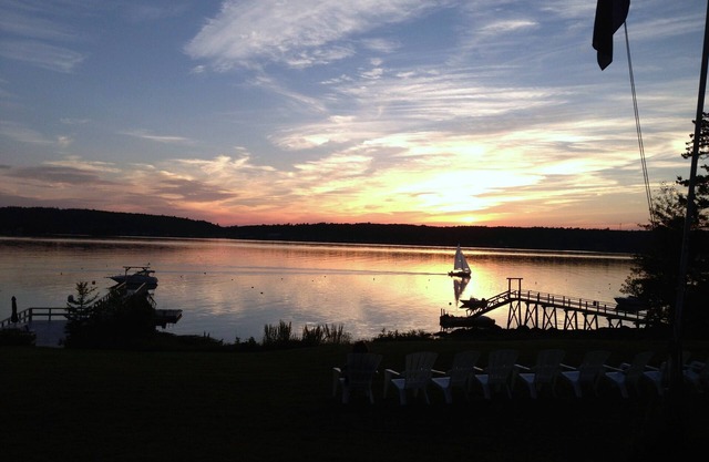 Gorgeous Oceanfront Sunsets With Dock and Beach at Low Tide!
