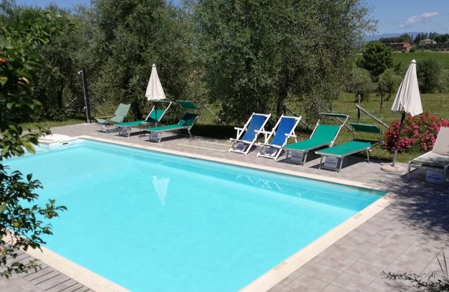 Granaio-Apartment-Family-Private Bathroom-Garden view