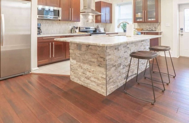 Grand 5BR in the Heart of the CWE/ABODEbucks