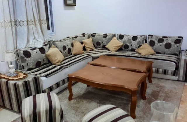 Grand Appartement , 200. m2, au Calme, Bien Situé