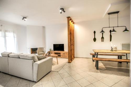 Grand View Suites Meteora 2