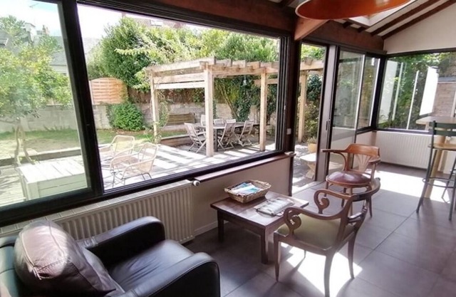 Grande Maison Dans le Centre Ville, Parking, à 15 min du Puy du Fou