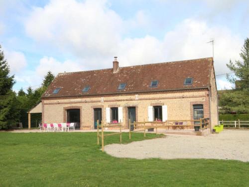 Grande maison familiale avec jeux et animaux admis - FR-1-497-51