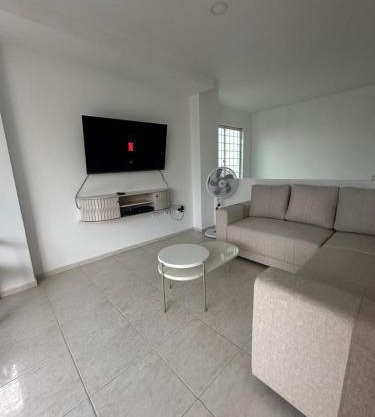 Grande y Hermoso apartamento urbano