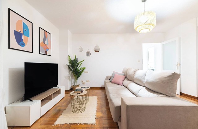 Great Apartment By Camelias