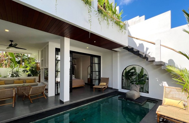 Great New 3 Bedrooms Villa located at Tumbakbayuh/pererenan