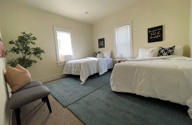 Great Stay 2Bed/1Bath Charmer