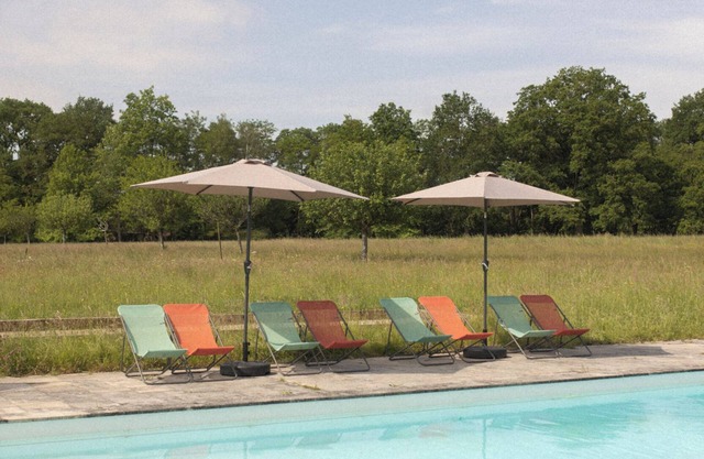 Green Folies Rambolitaine, rent house, 15 p, swimming pool, 40 min from Paris