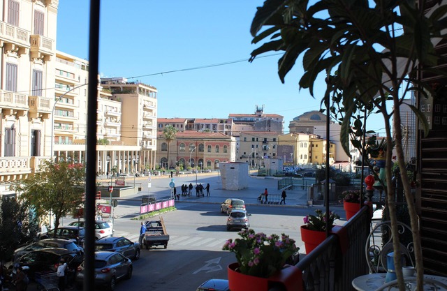 Green House Apartment at the Massimo in Palermo