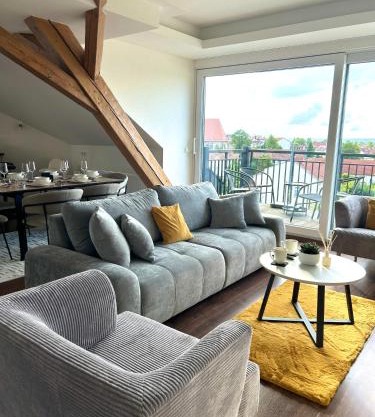 GreenTreeHomes - Penthouse Willow