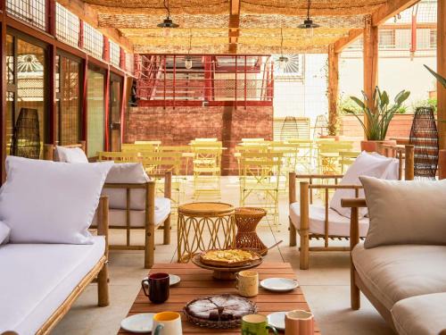 greet hotel Marseille Parc Chanot Velodrome