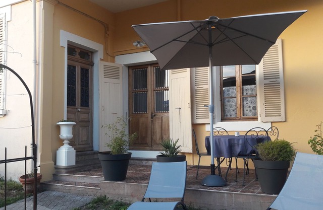 Ground floor for spa treatments or holidays in Aix-les-Bains