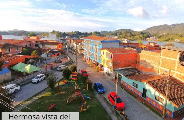 Guatapé Apartamento vista al embalse