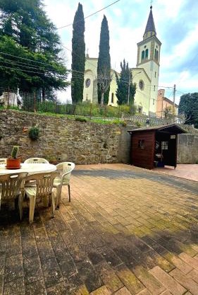 Guest house Pietracolora