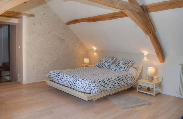 Guest Room “Suite Mésange” with Shared Pool, Terrace and Wi-Fi