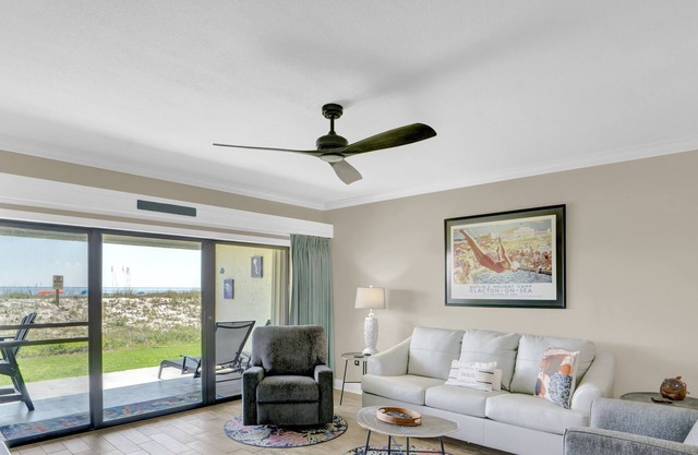 Gulf Front Condo | Bring Your Boat! | Liquid Life