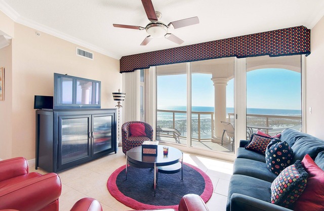 Gulf front, Portofino paradise, sunset balcony