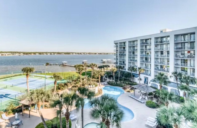 Gulf Shores Surf & Racquet Club 506B