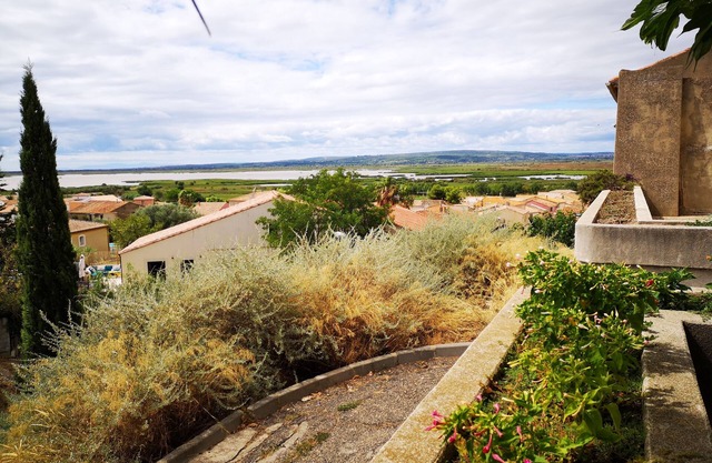 Gut Ausgestattetes Ferienhaus in Dörflicher Lage mit Tollem Ausblick