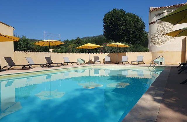 Hôtel Le Mas Des Quintrands