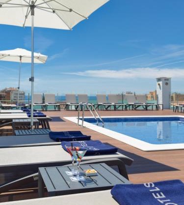 H10 Delfín - Adults Only