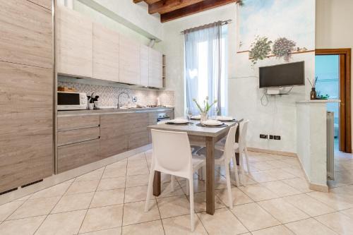 H11 IL NIDO Centro - Ariston